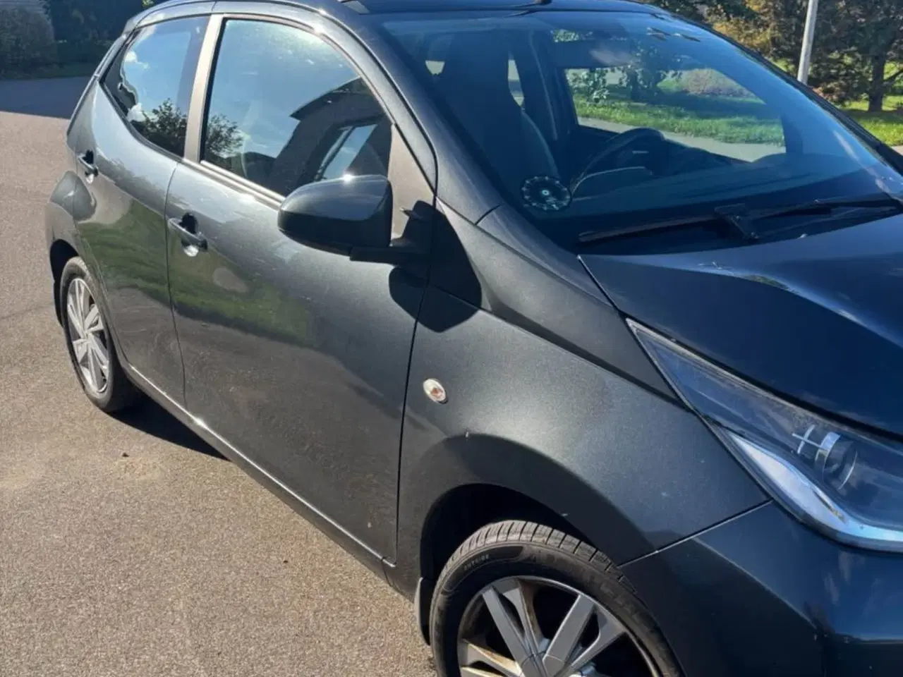 Billede 9 - Velkørende Toyota Aygo 1.0 Vvt-i med soltag 