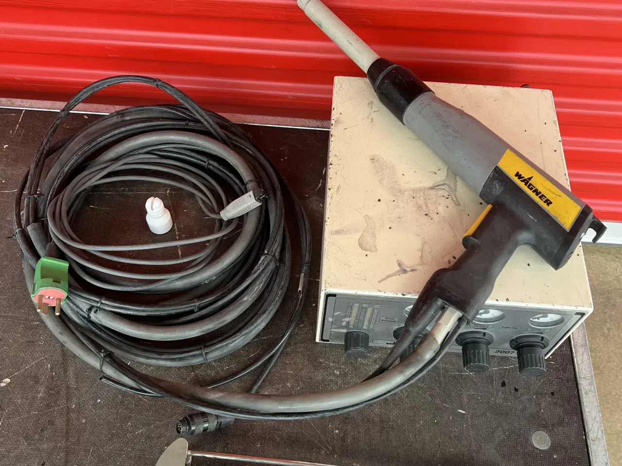 Billede 1 - Wagner pulverlakeringsanlæg 