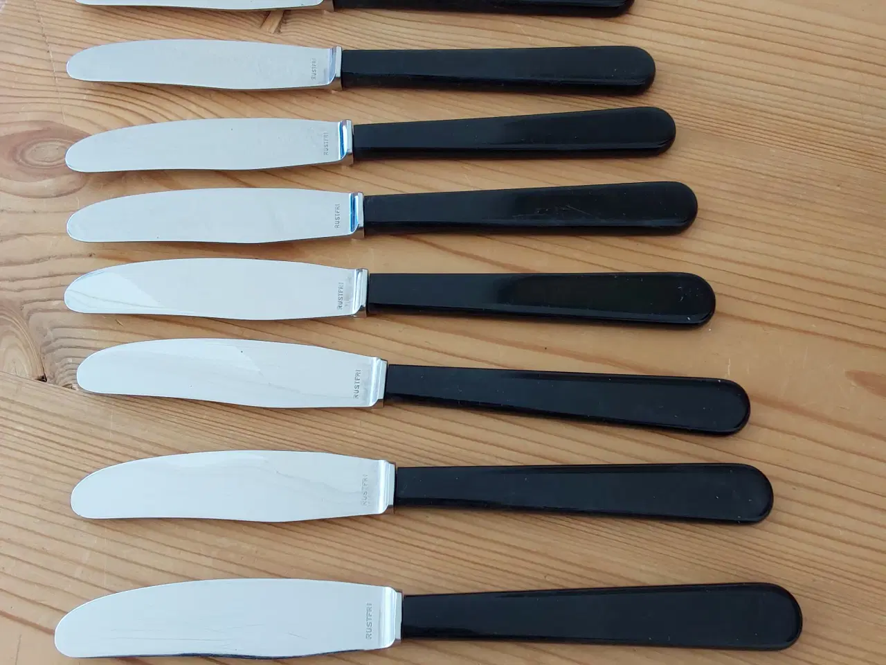 Billede 2 - Raadvad rustfri bordknive med sort benskaft