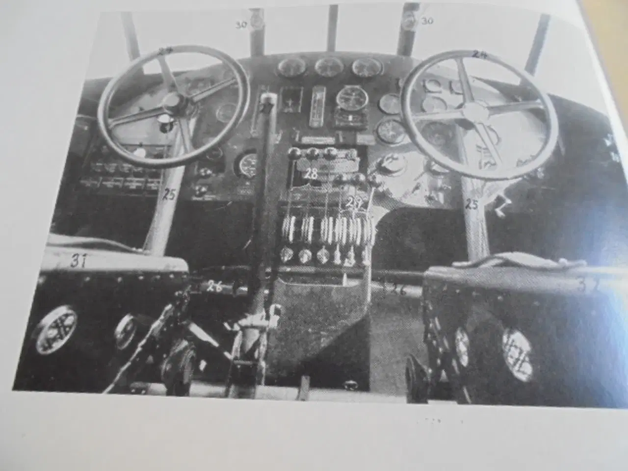 Billede 3 - Eventyret om flyvemaskinen – Fra 1933  