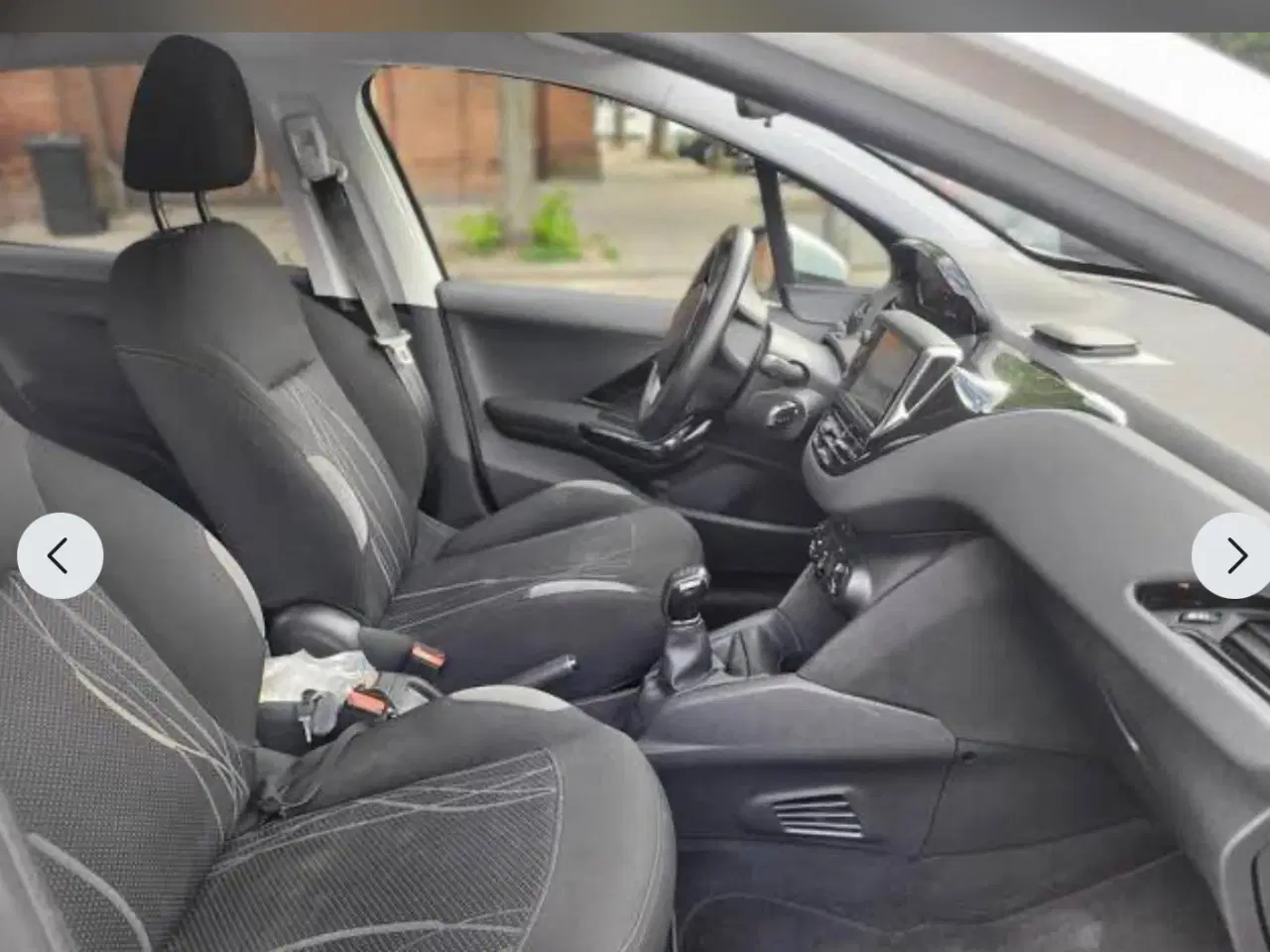 Billede 4 - Ny syn Ny Tandrem Lav Km. Peugeot 208 