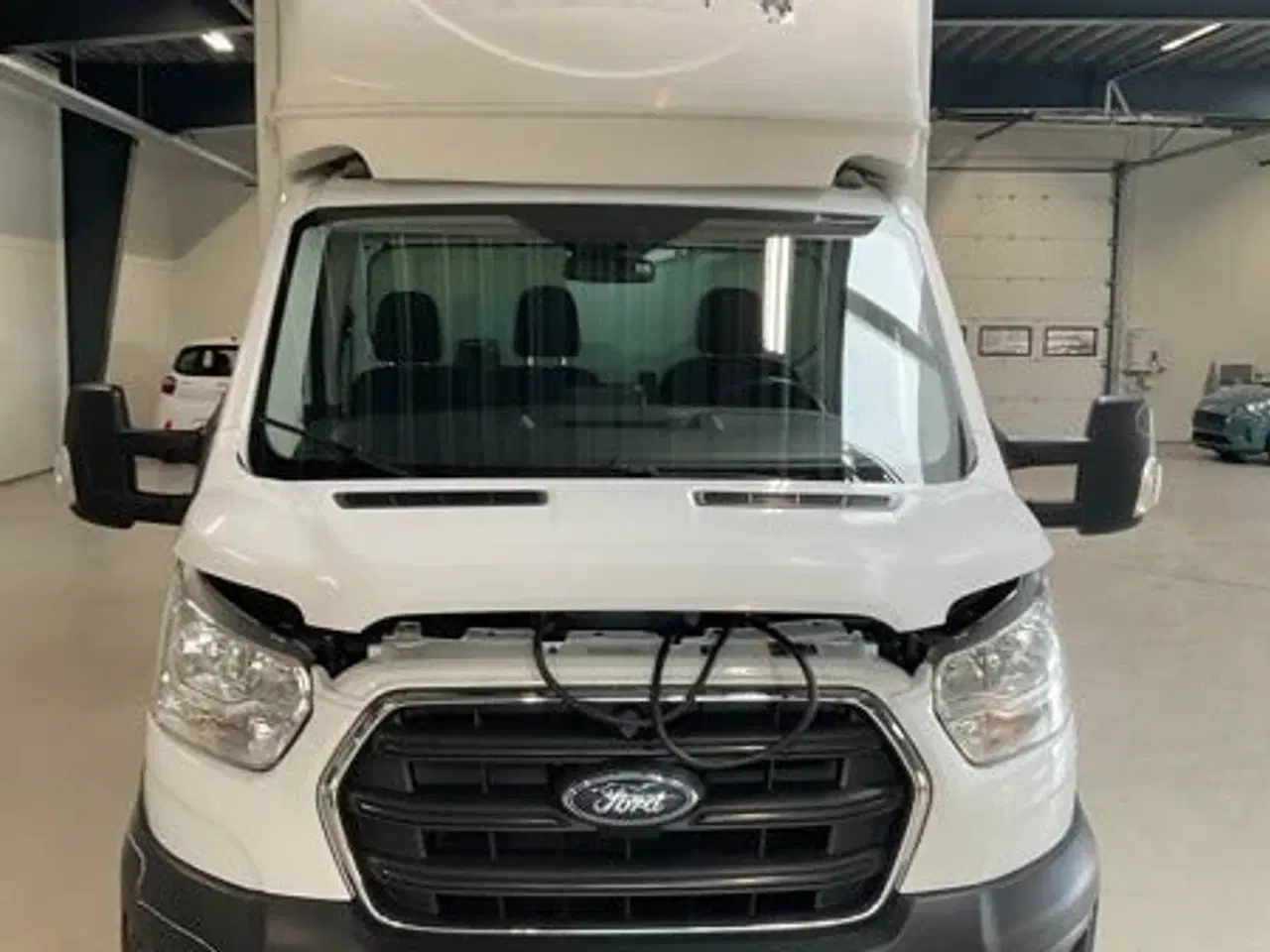 Billede 8 - Ford Transit 350 L3 Chassis 2,0 TDCi 170 Alukasse m/lift aut. FWD