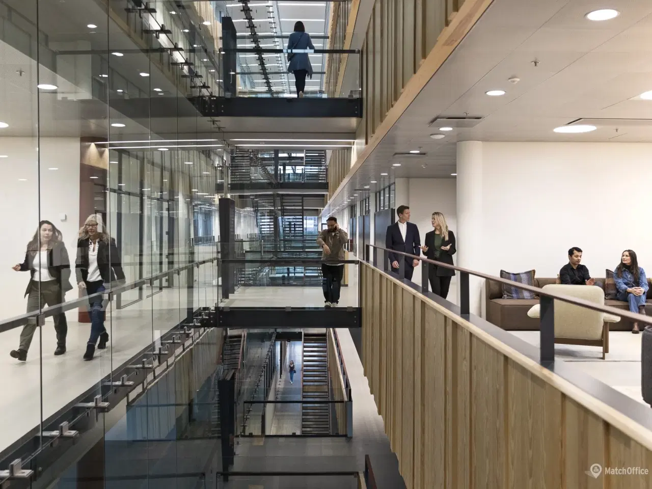 Billede 1 - Et kontorhus med udsigt lys og luft