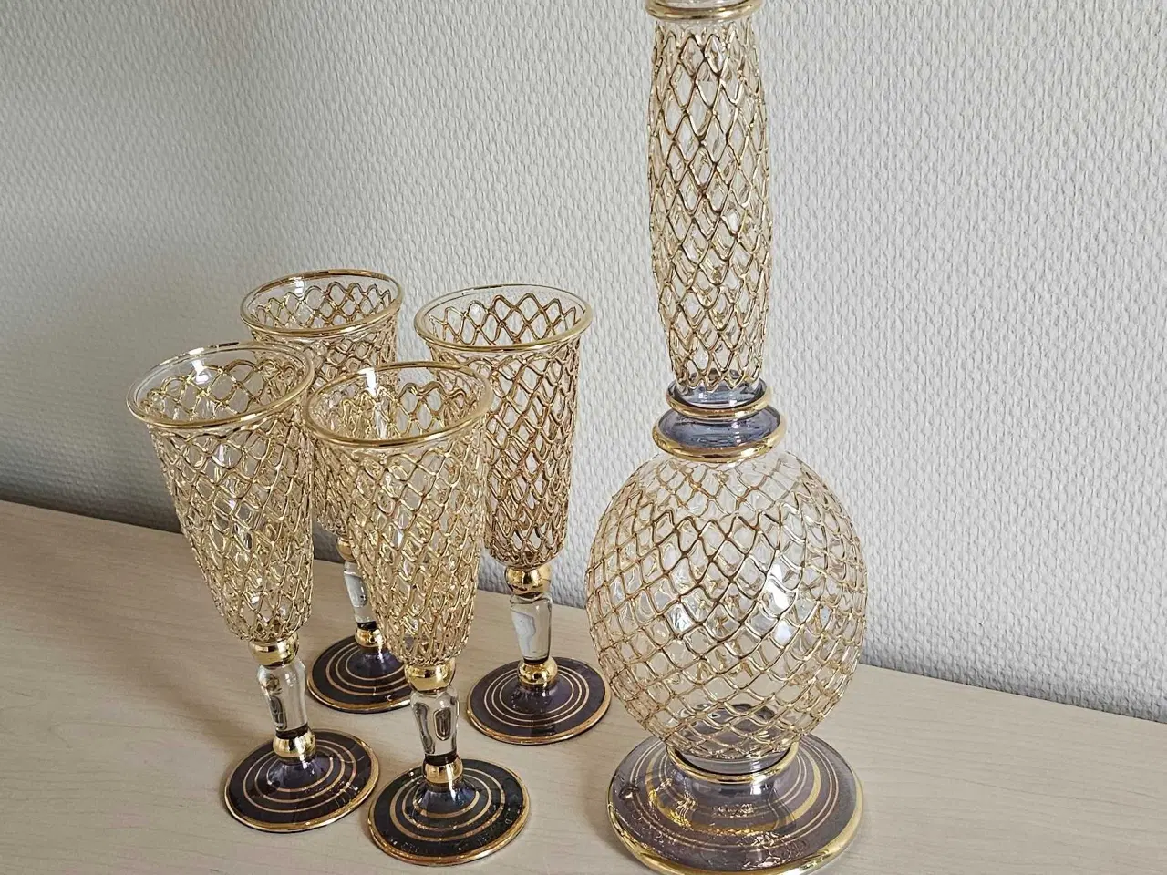 Billede 1 - Glaskaraffel sæt