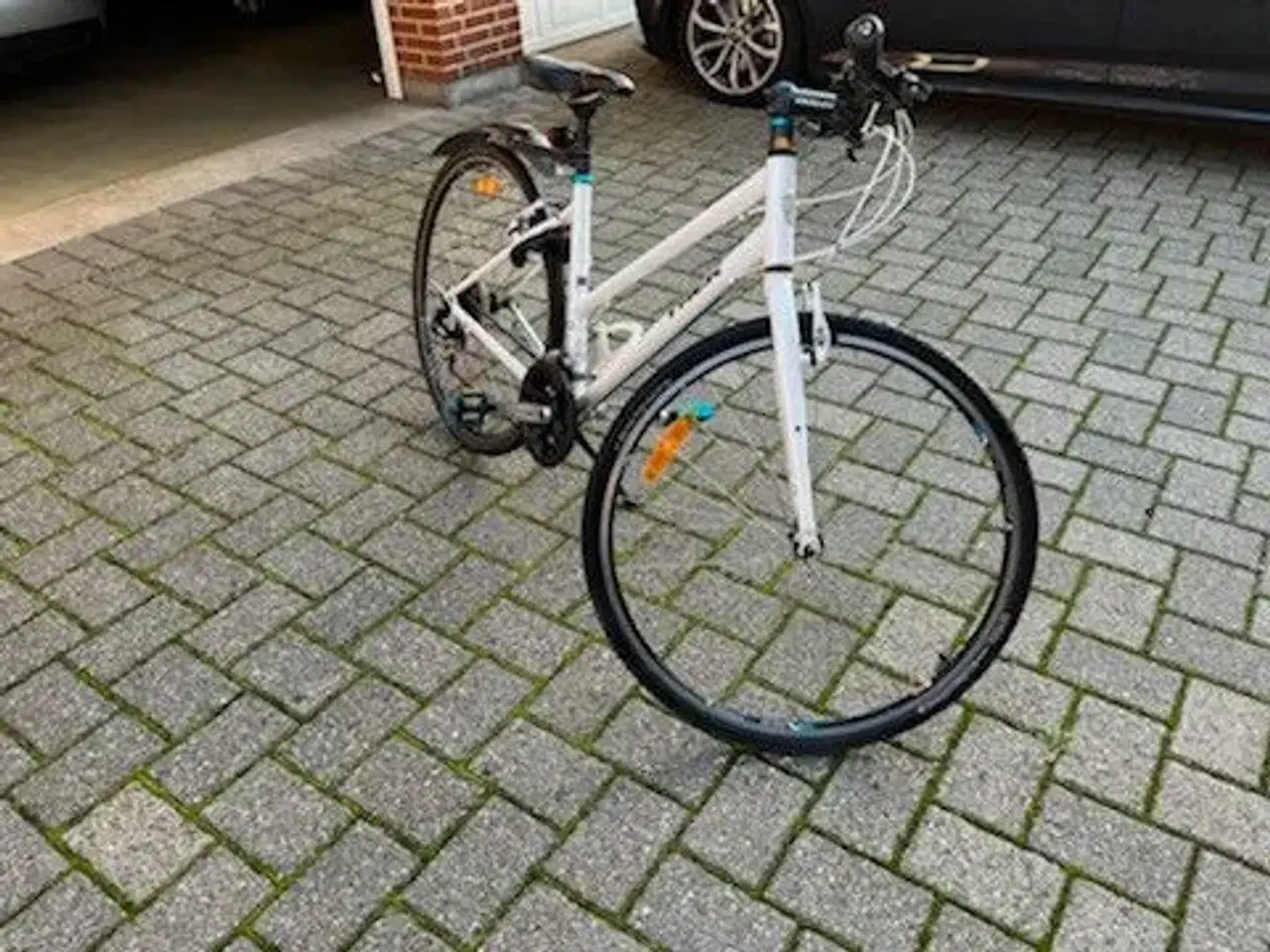 Billede 3 - TREK pige cykel - hvid