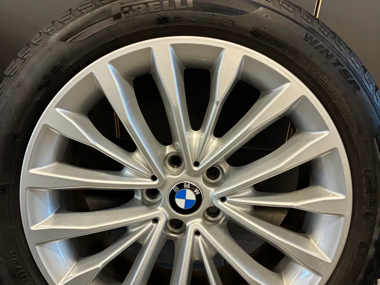 Billede 7 - Vinterhjul uden ridser, 18" til BMW G30 og G31