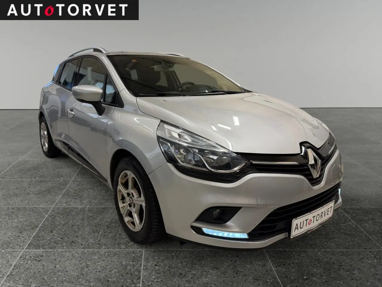 Billede 2 - Renault Clio IV 1,5 dCi 90 Zen Sport Tourer