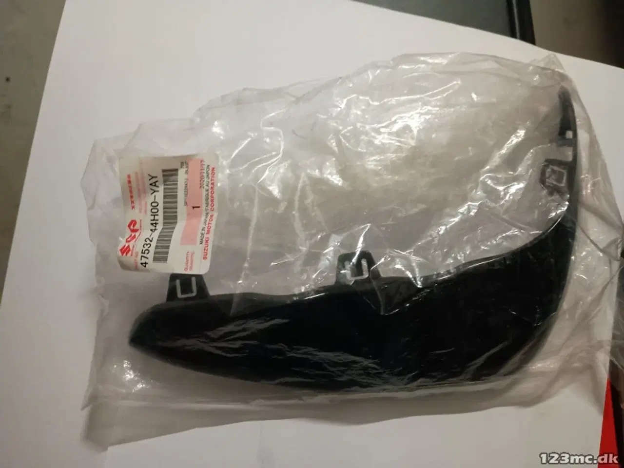 Billede 1 - COVER,FRAME BODY IN,R(BLACK)