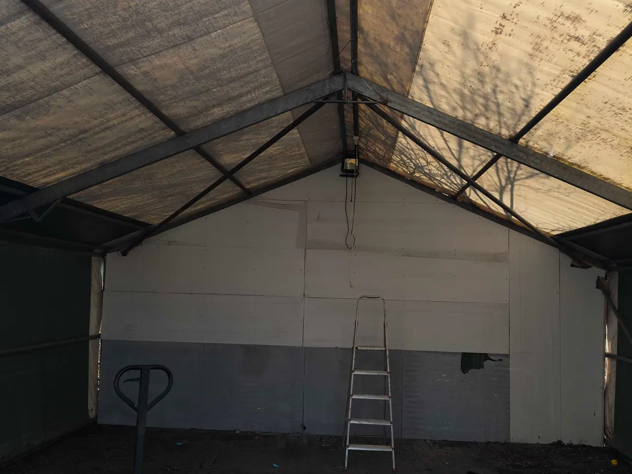 Billede 1 - Solidt Dan telt