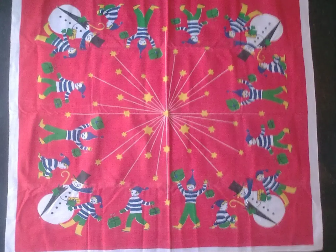 Billede 2 - Snemand og december lege børn på RETRO mini dug