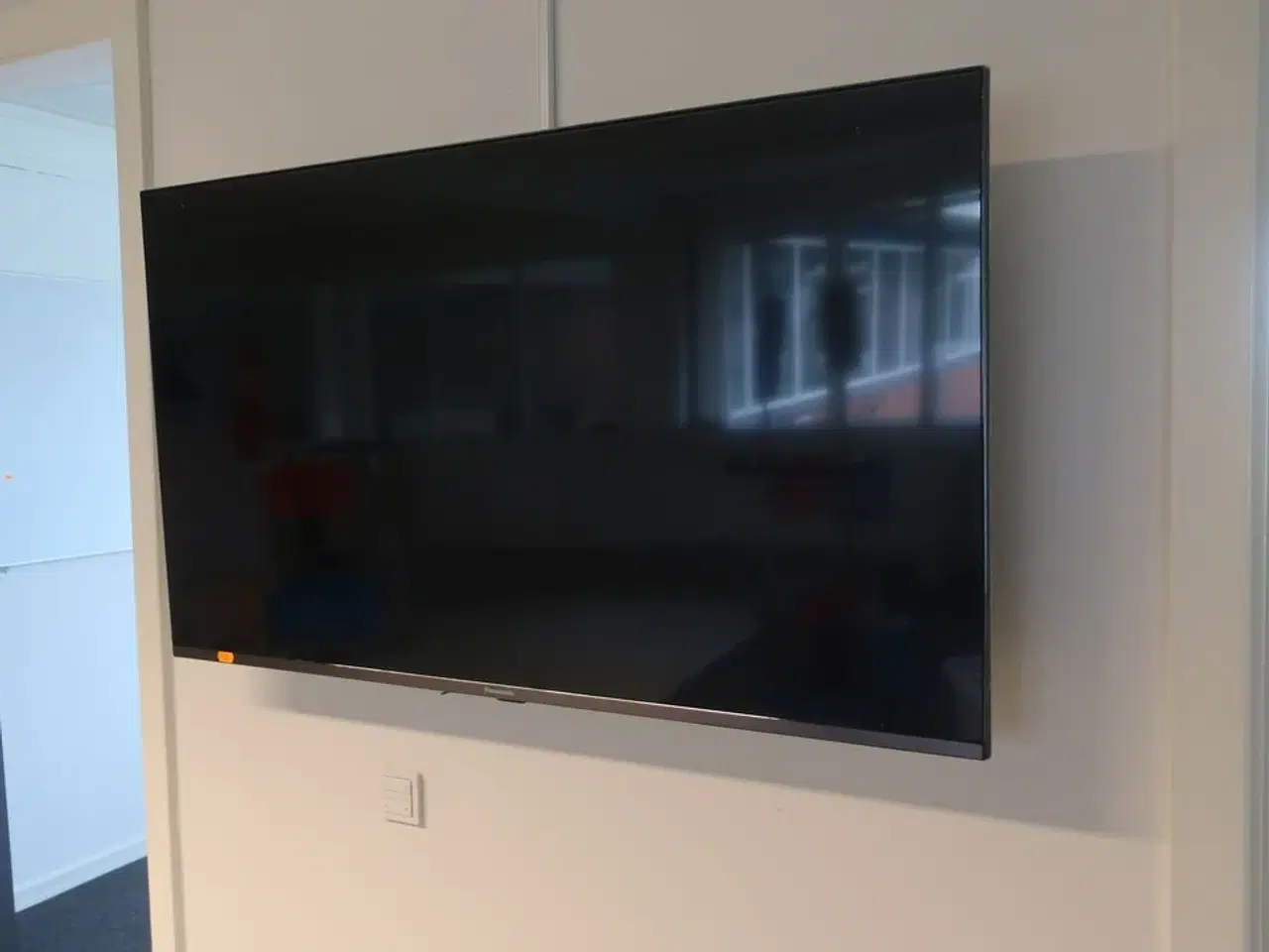 Billede 3 - Fjernsyn PANASONIC med fjernbetjening