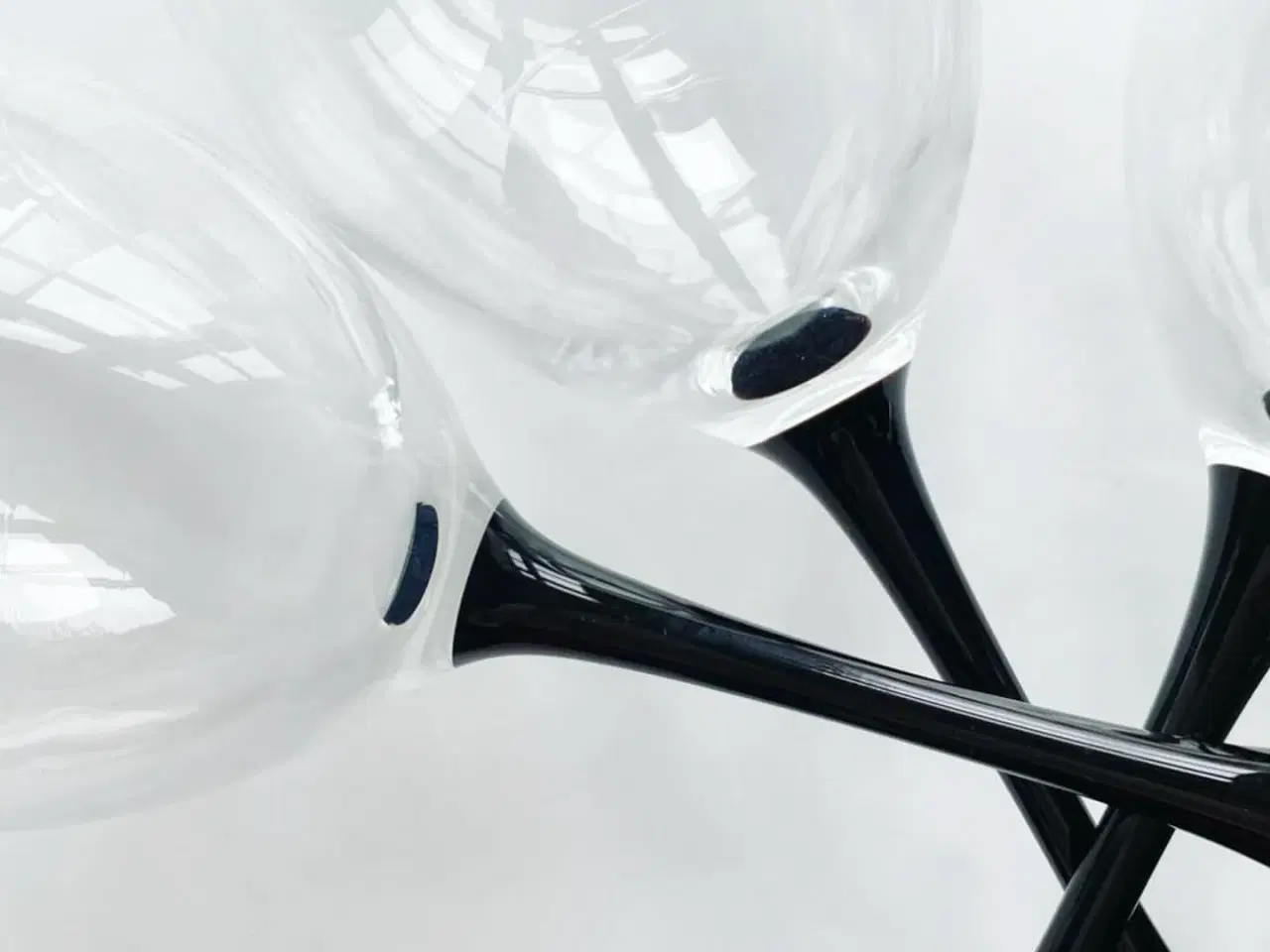 Billede 3 - Luminarc vinglas m sort stilk, 21 cm, pr stk
