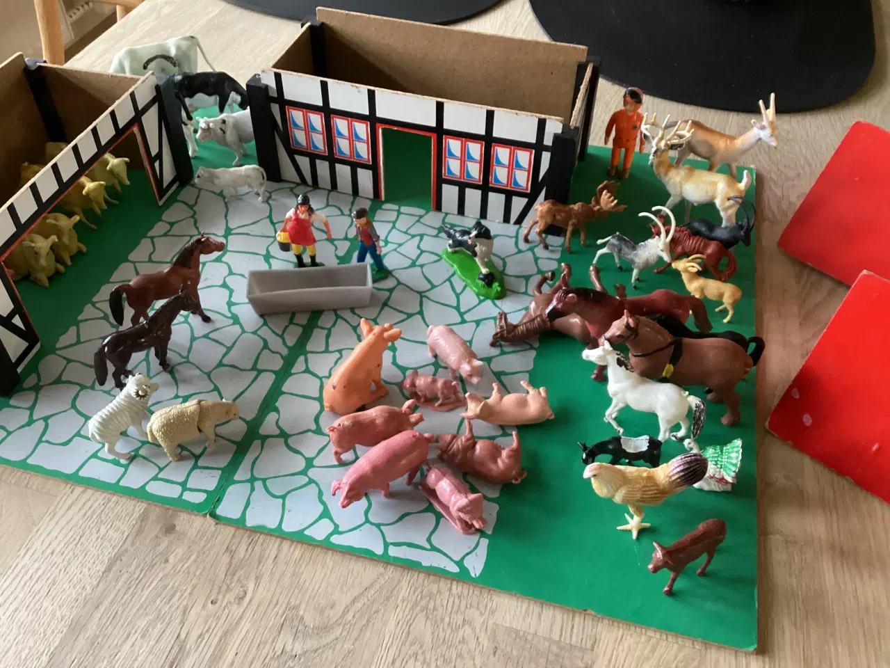 Billede 4 - Bondegård med dyr