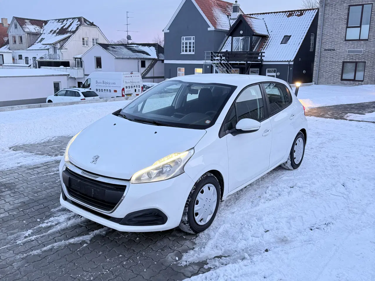 Billede 1 - Peugeot 208 1.6 BlueHdi Nysynet 120 kr vægtafgift