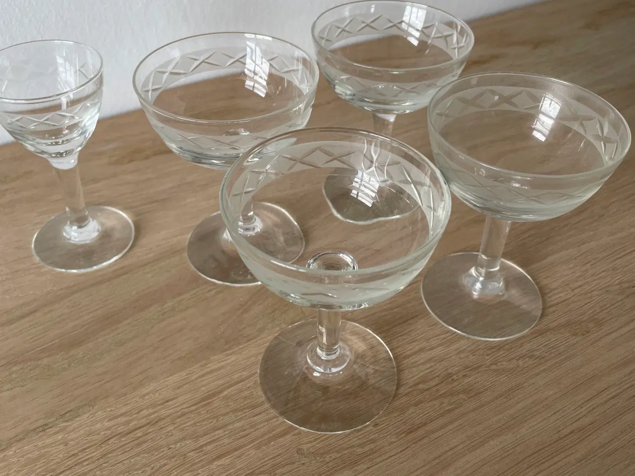 Billede 1 - 4 Holmegaard Ejby likørglas