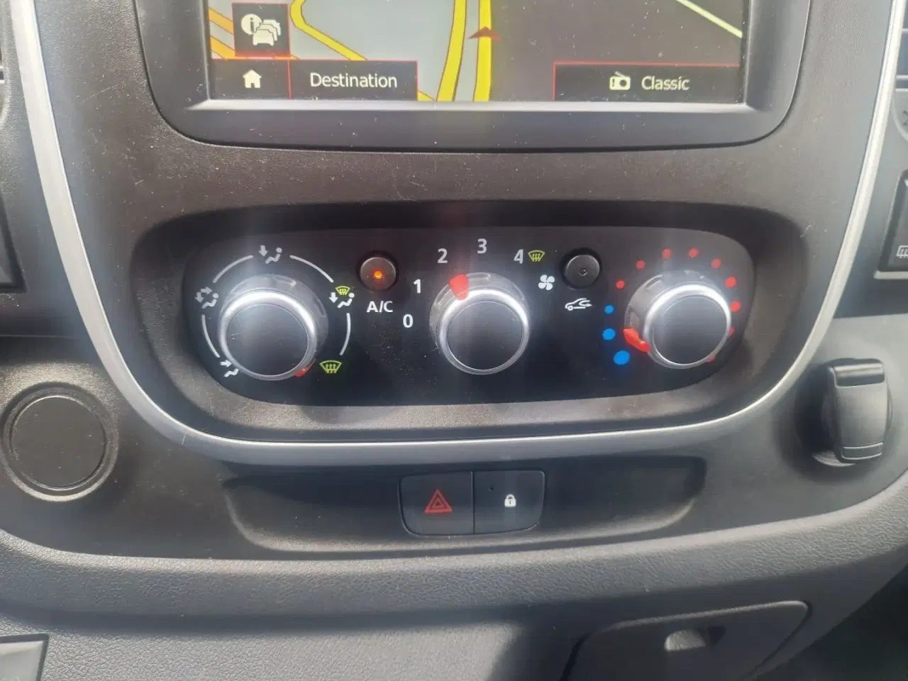 Billede 18 - Renault Trafic T29 2,0 dCi 120 L2H1