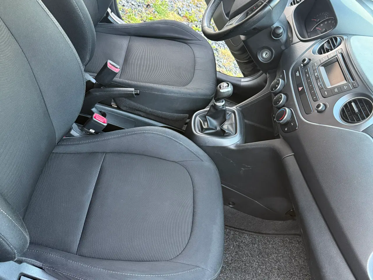 Billede 8 - Nysynet Hyundai i10