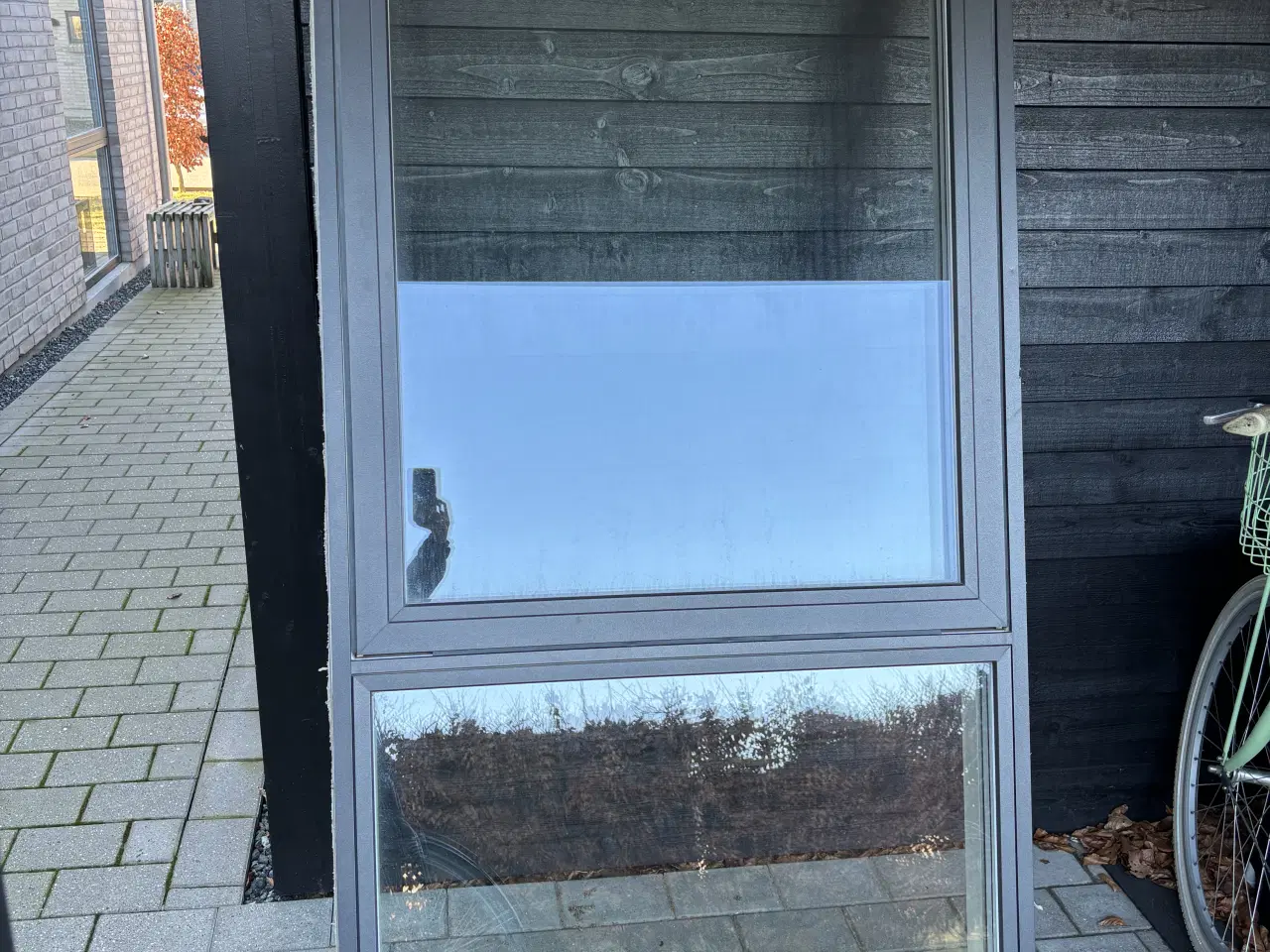 Billede 1 - Vindue sælges – perfekt til forårsprojektet