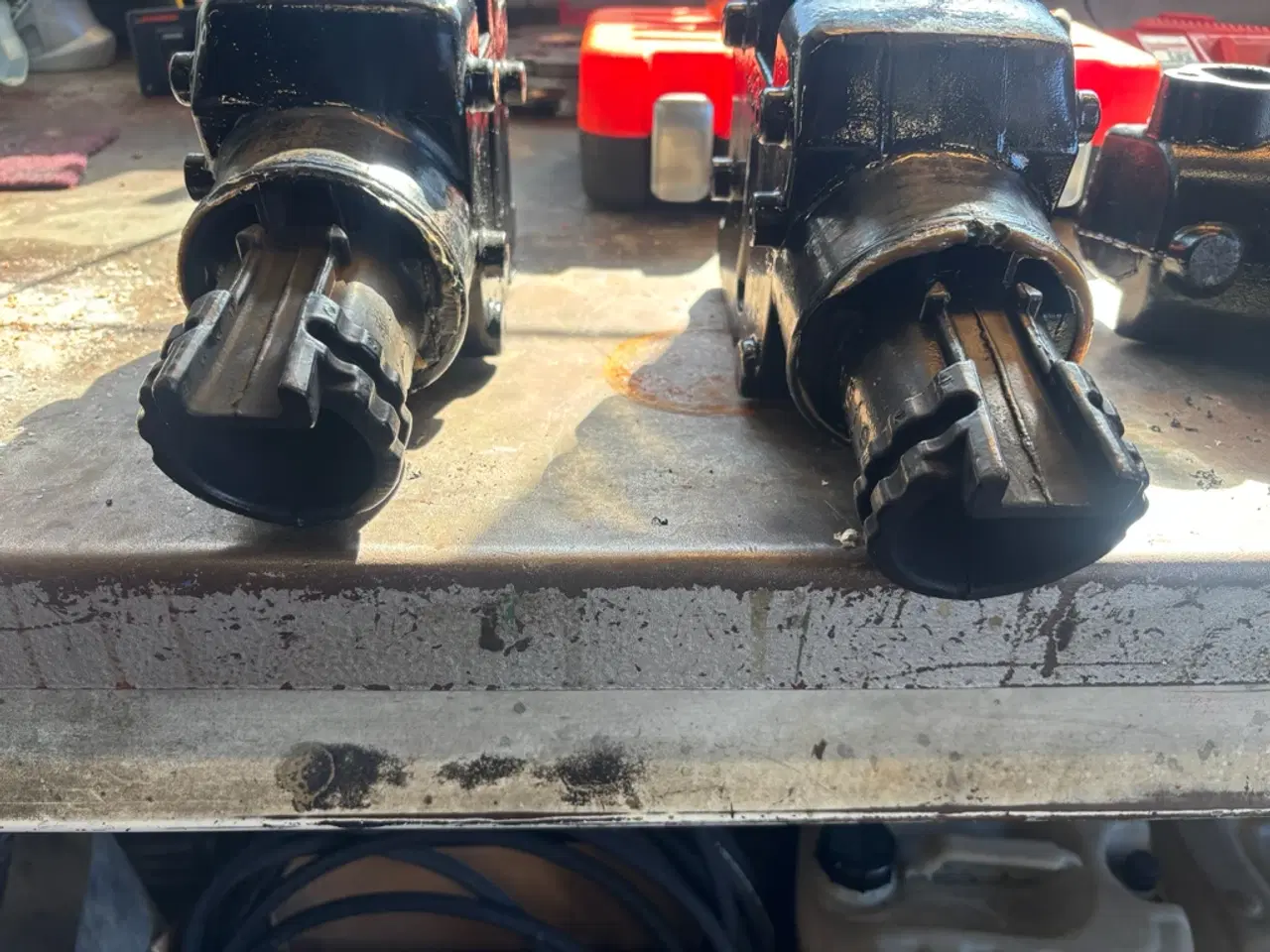 Billede 5 - Mercuser v6 manifold og Elbow