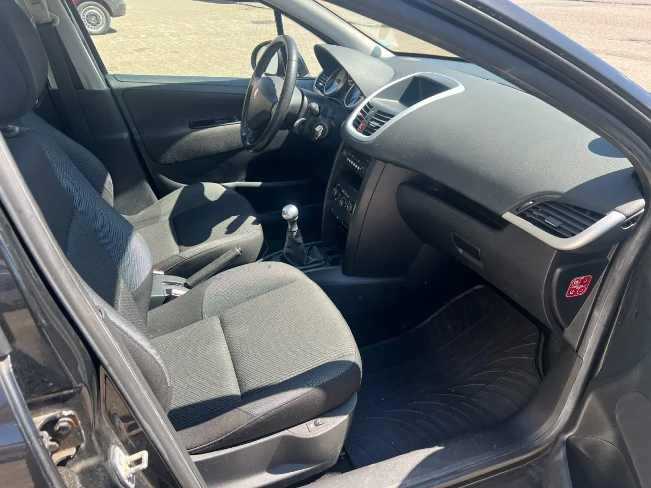 Billede 11 - Peugeot 207 1,6 HDi 90 Comfort+
