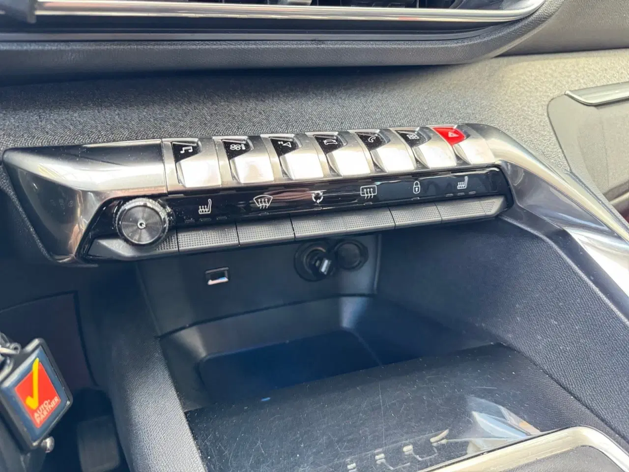 Billede 11 - Peugeot 3008 1,6 BlueHDi 120 Allure
