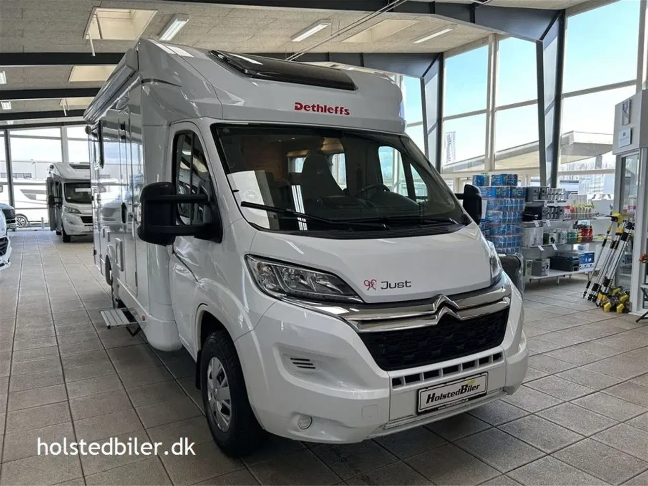 Billede 1 - 2021 - Dethleffs Just T6812   Enkeltsenge og kun km. 21000