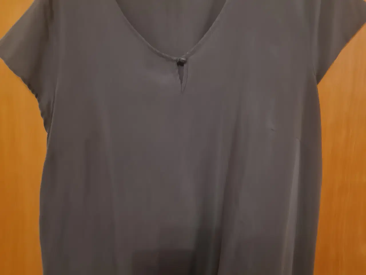 Billede 2 - Zizzi T-shirt str M 46-48 