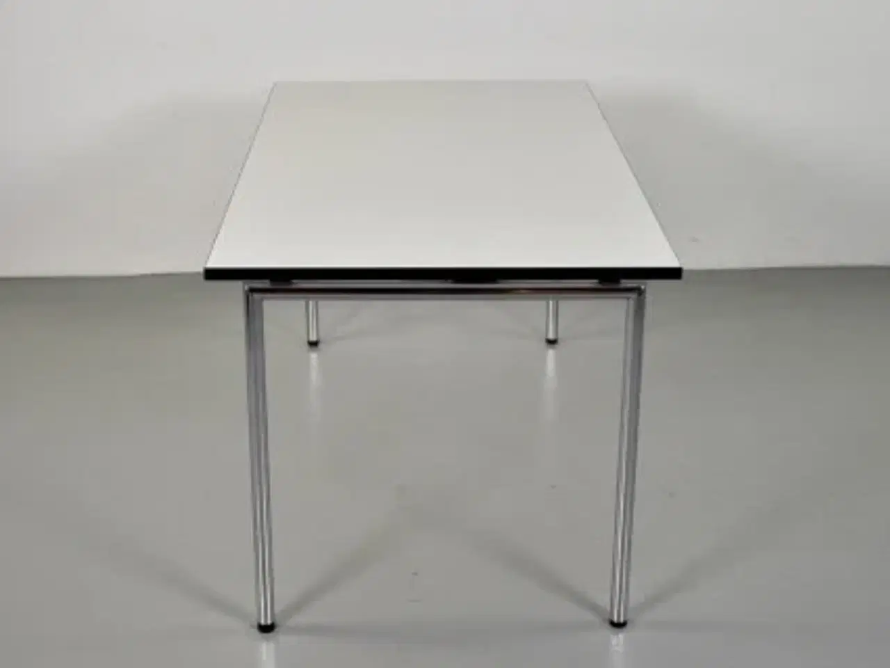 Billede 5 - Four design klapbord med ny hvid bordplade