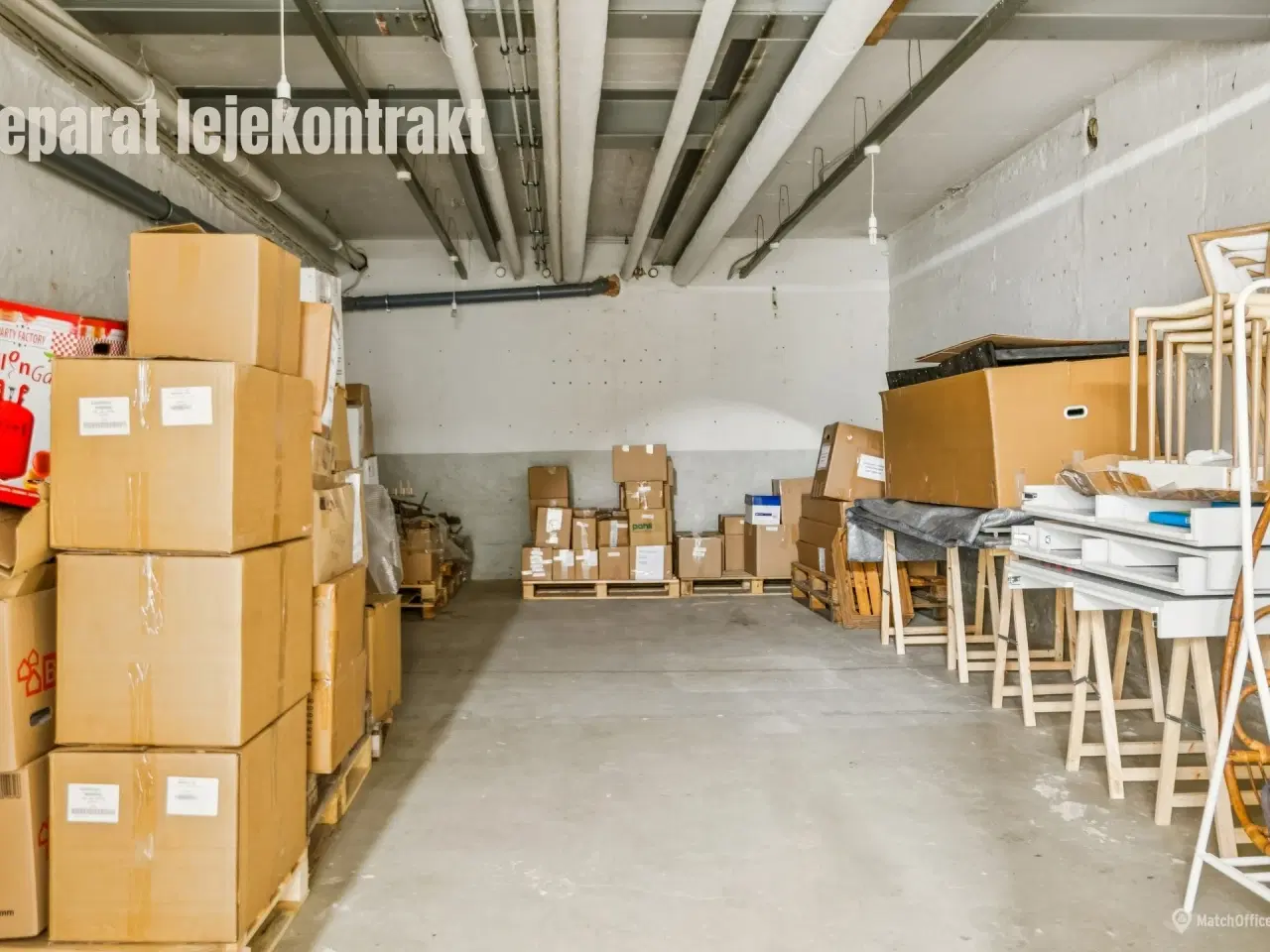 Billede 16 - Lyst og indbydende kontor med nordisk æstetik og unikke detaljer