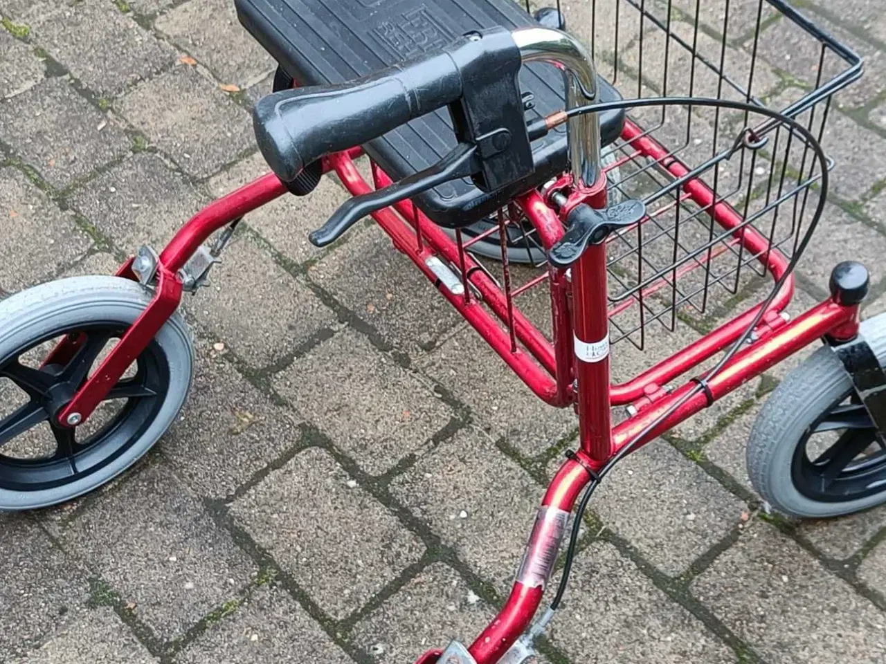 Billede 3 - Karl Oskar rollator 