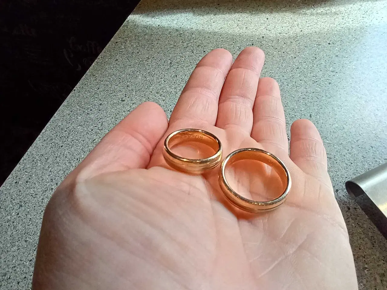 Billede 9 - 2 stk ægte guldringe 585 20 g 