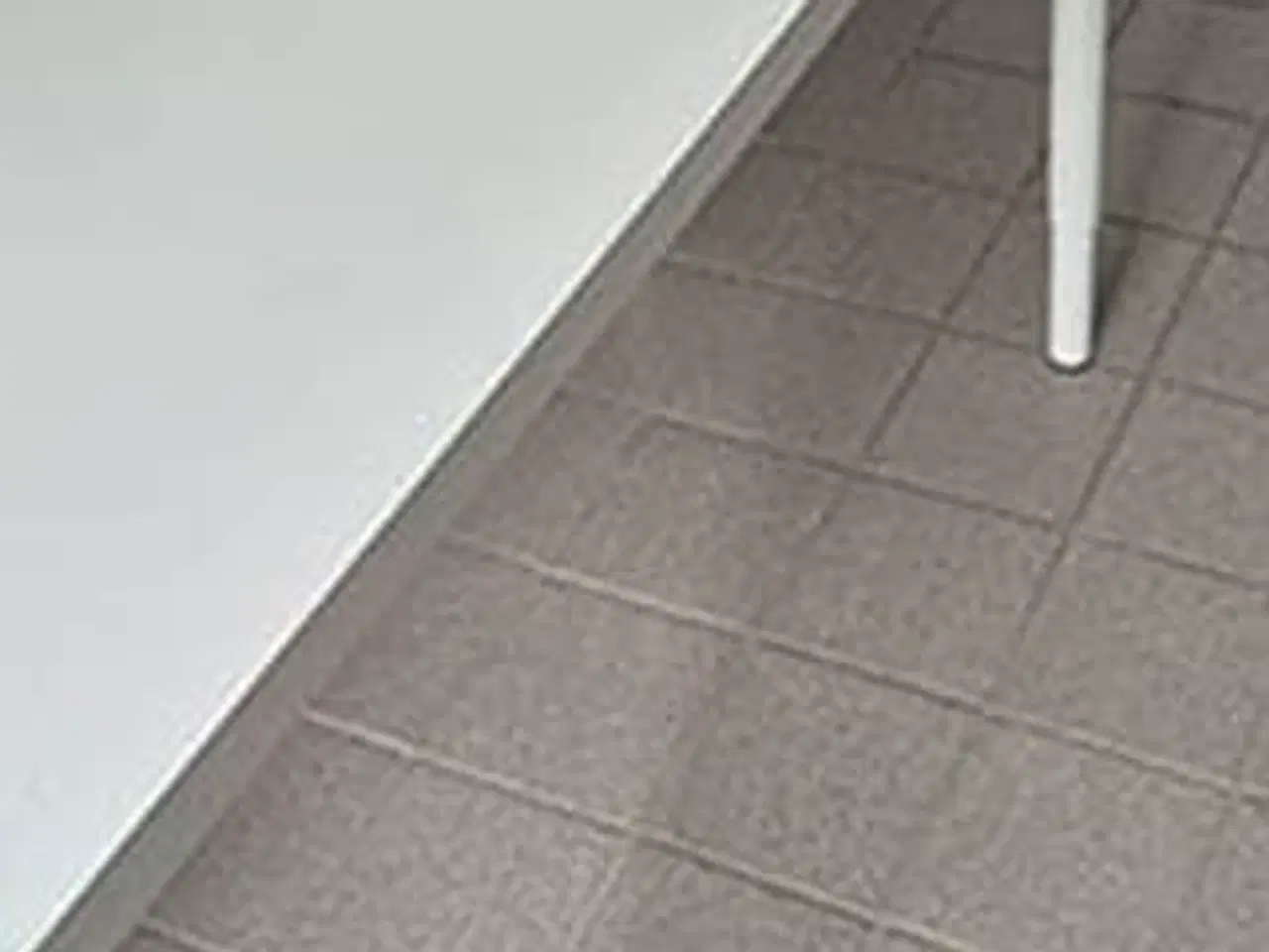 Billede 2 - Ikea skrivebord