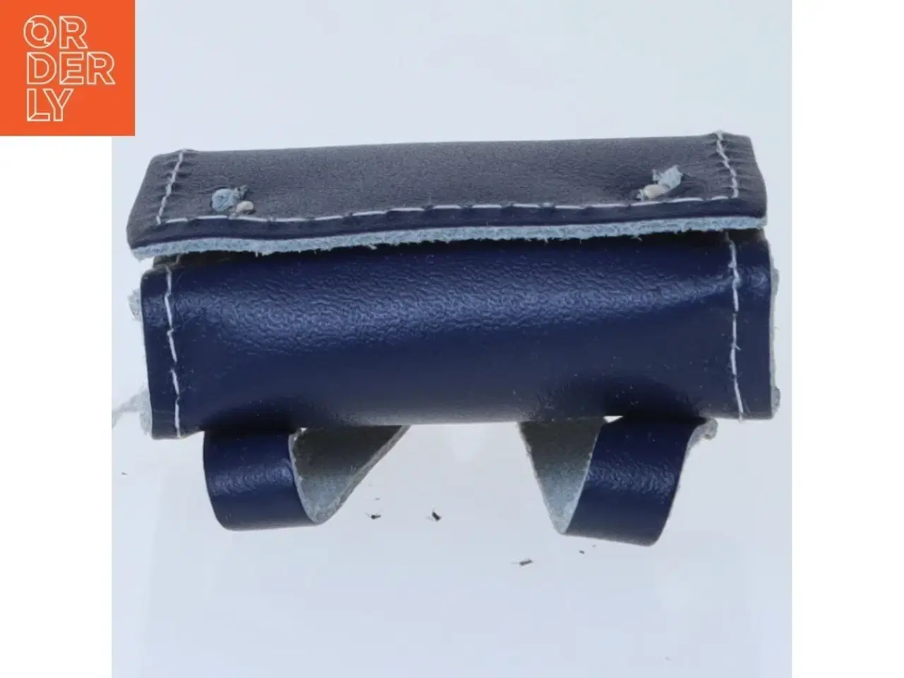Billede 3 - Lille læder etui (str. 5x4 cm)