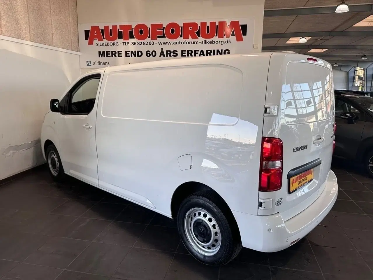 Billede 14 - Peugeot Expert 2,0 BlueHDi 122 L2 Premium EAT8 Van