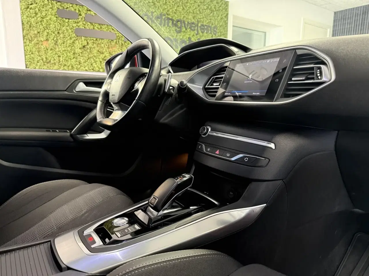 Billede 10 - Peugeot 308 1,5 BlueHDi Allure EAT8 130HK 5d 8g Aut.