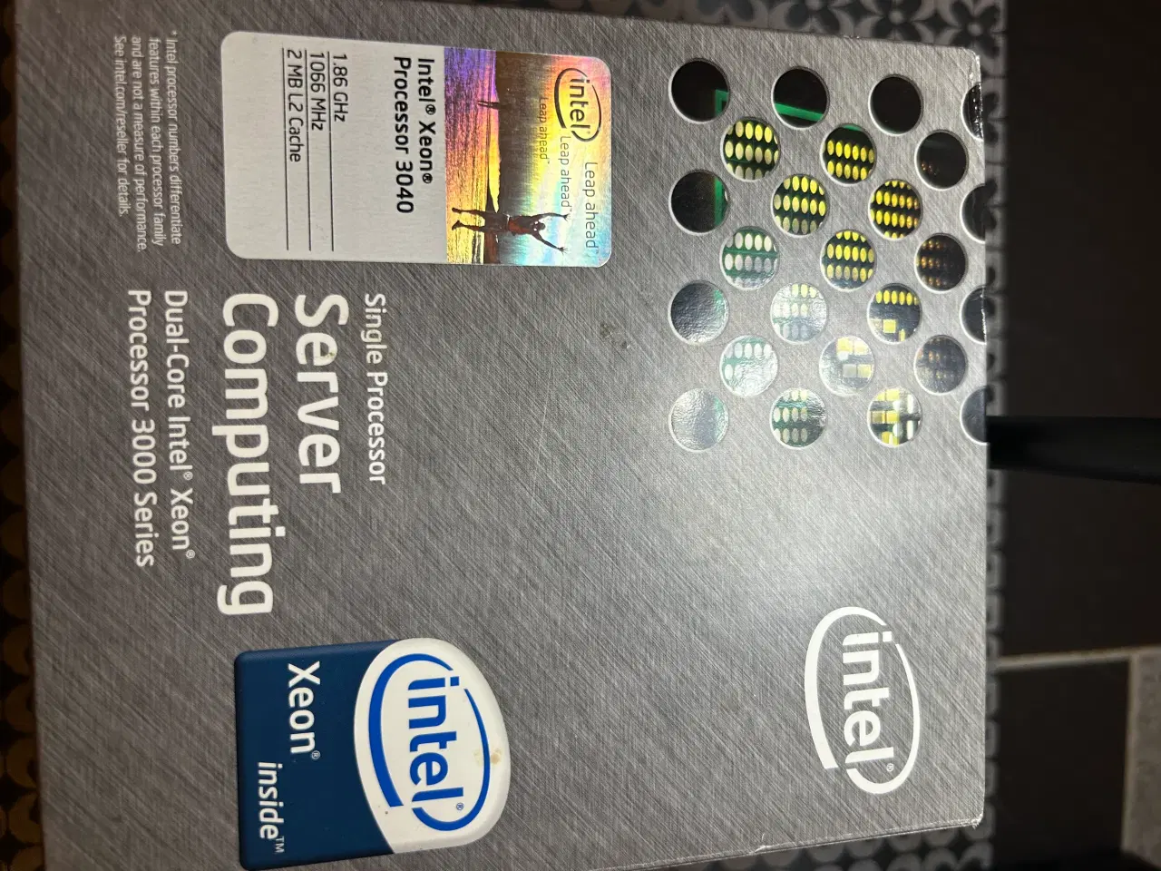 Billede 6 - Retro-Bundle: Intel Xeon 3040 & Core 2 Quad Q9400 