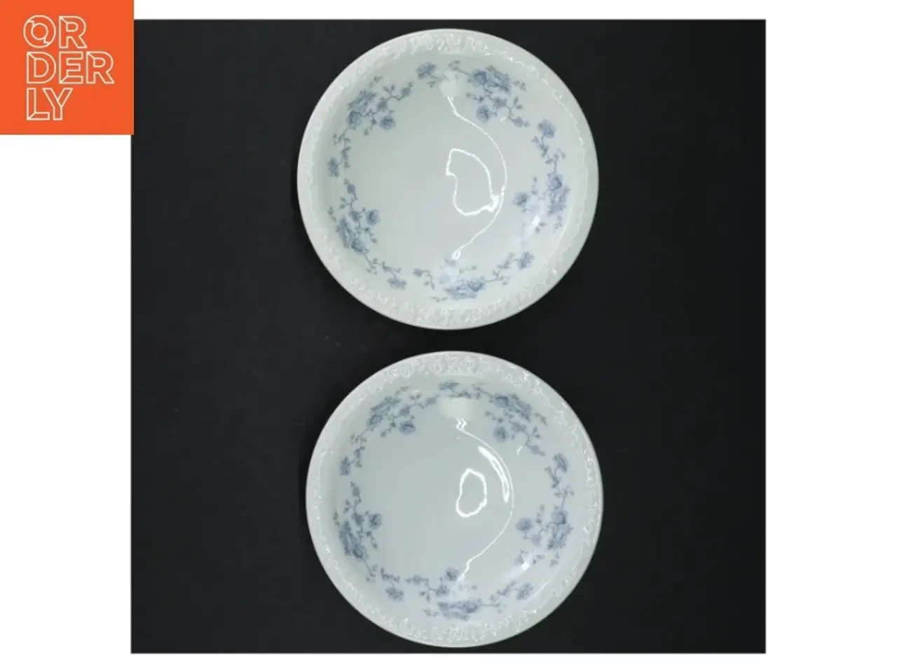 Billede 6 - Porcelænstallerkener med blomstermønster fra Maria (str. Ø. 13,5 cm)