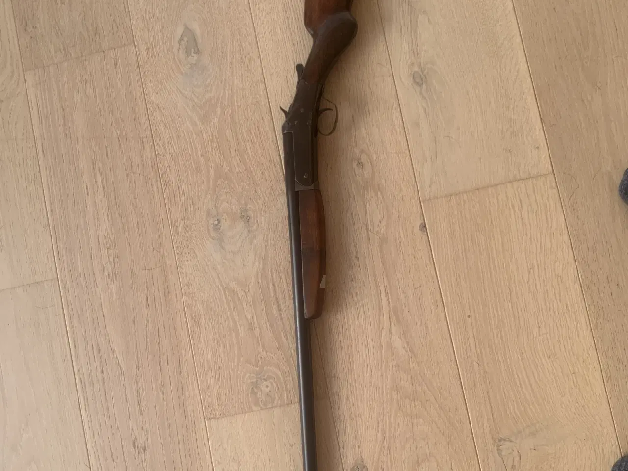 Billede 2 - Enkeltløbet Cal 16 produceret i Frankrig