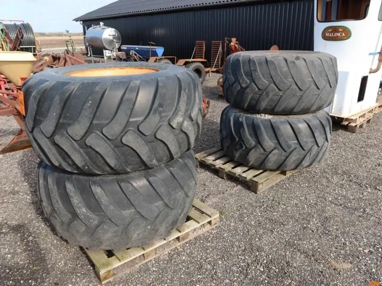 Billede 1 - HJUL, 4 stk. Tre