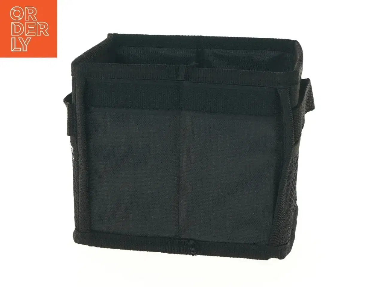 Billede 1 - Sort opbevaringskasse (str. 17,5x11 cm)