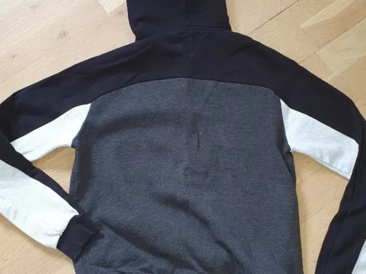 Billede 2 - Hættetrøje 