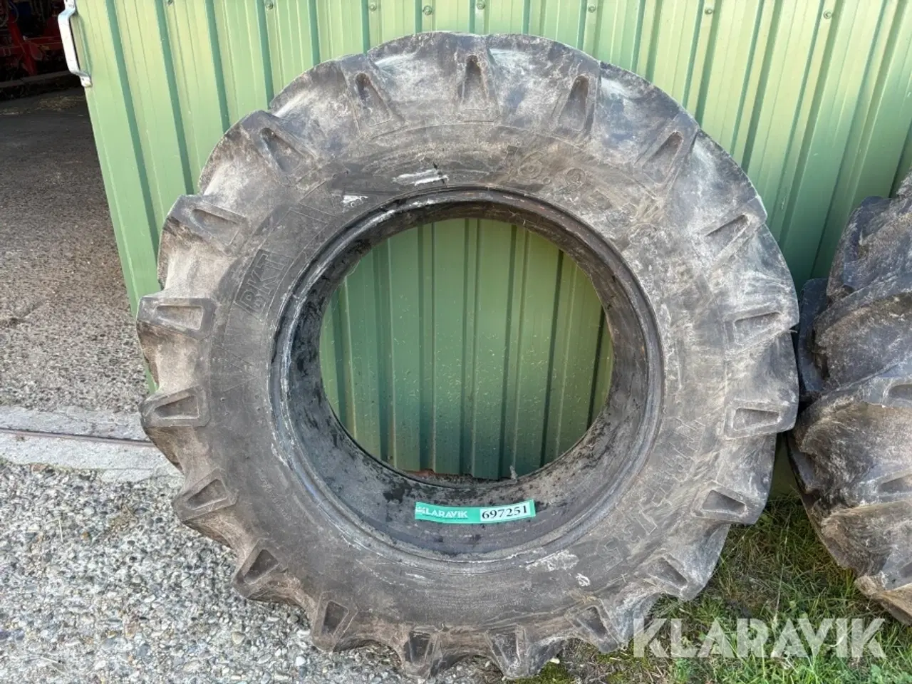 Billede 3 - Dæk Bkt TR 135