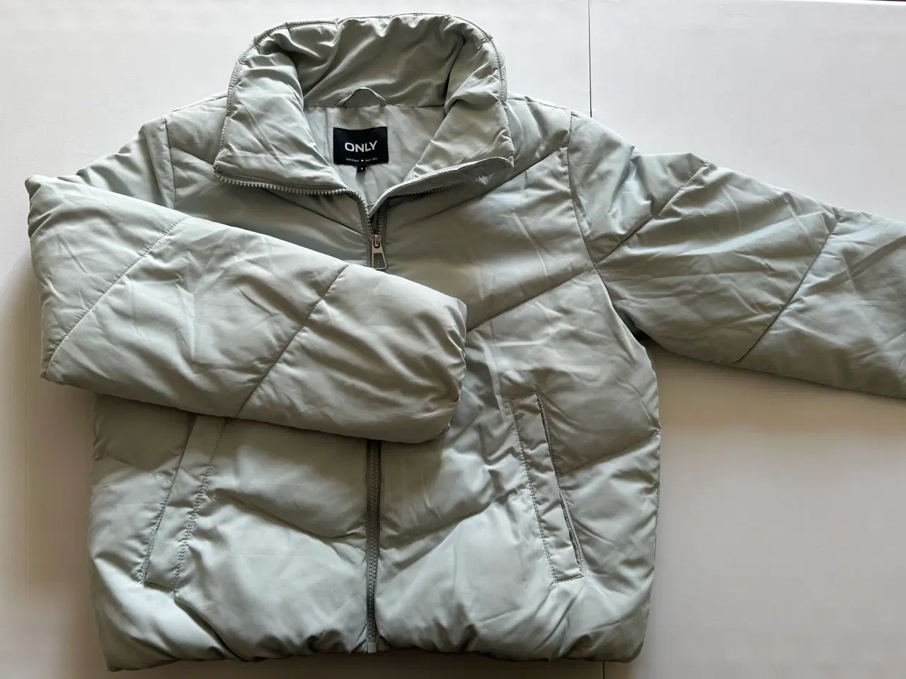 Billede 1 - Vinterjakke i god stand