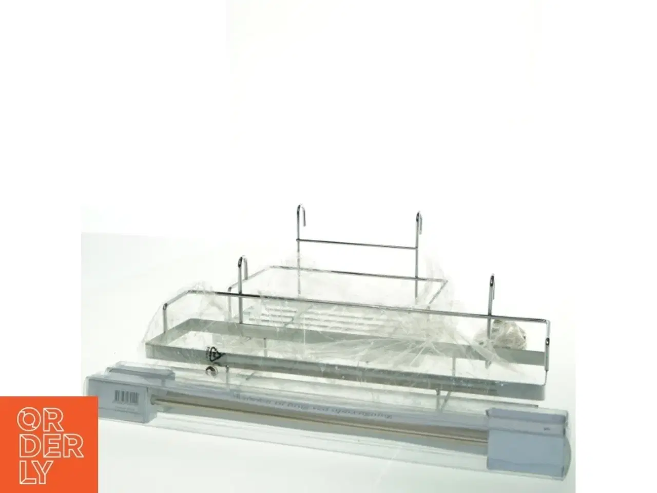 Billede 3 - Køkkenhylder i glas og plast (str. 38x13 og 25x19 cm)