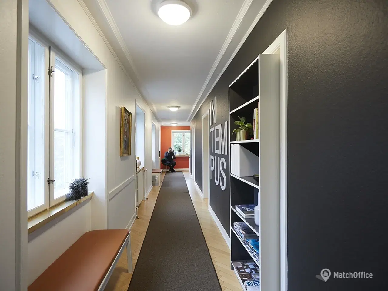 Billede 2 - Rigtig god beliggenhed tæt på motorvejen E45 og banegården.