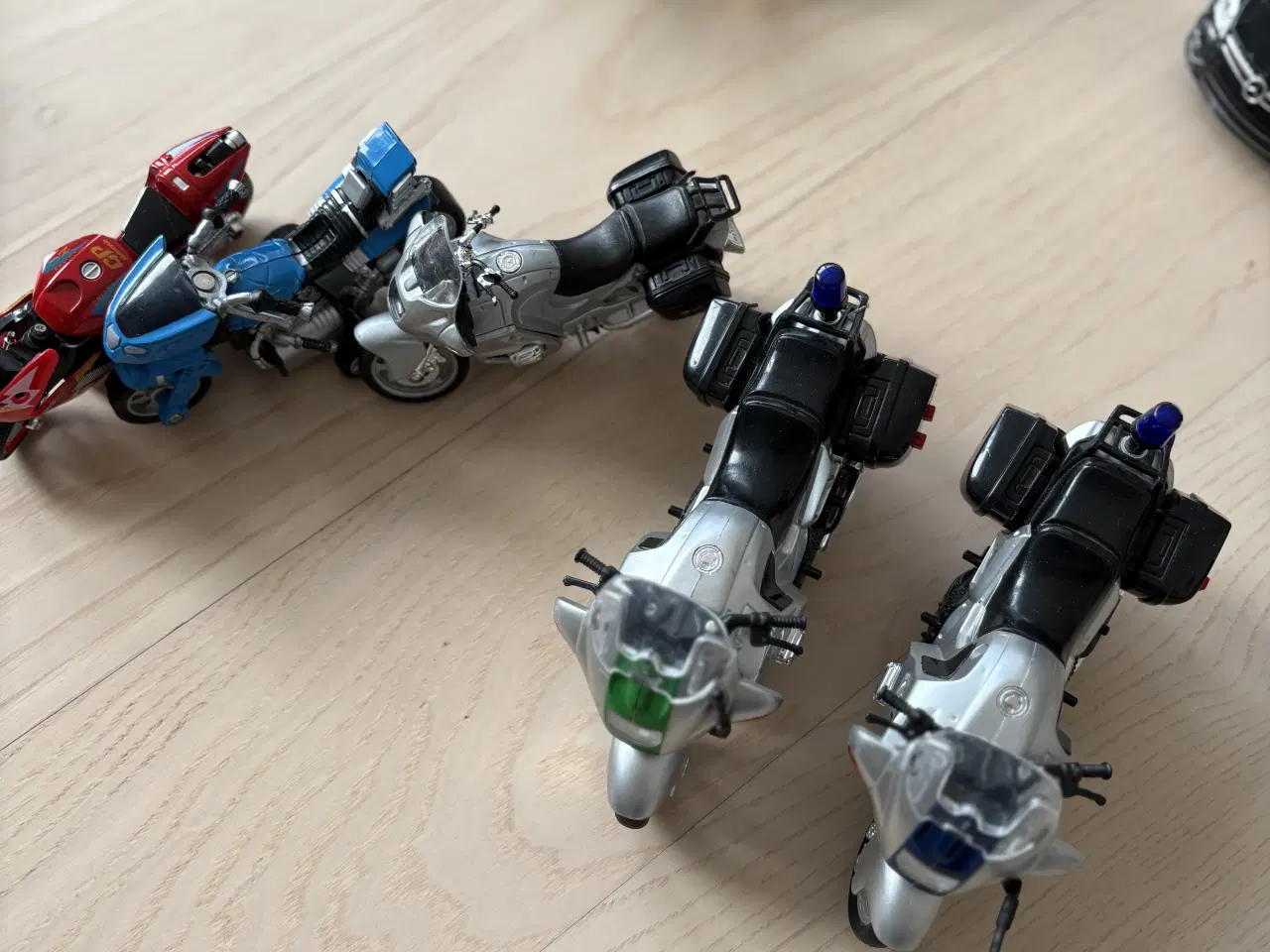 Billede 5 - Samling biler, motorcykler mm.