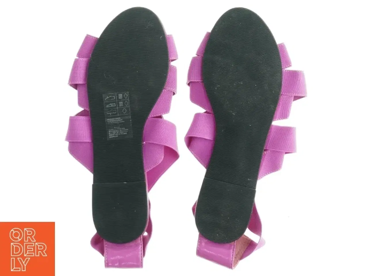 Billede 2 - Violette sandaler med krydsremme fra Divided (str. 37)