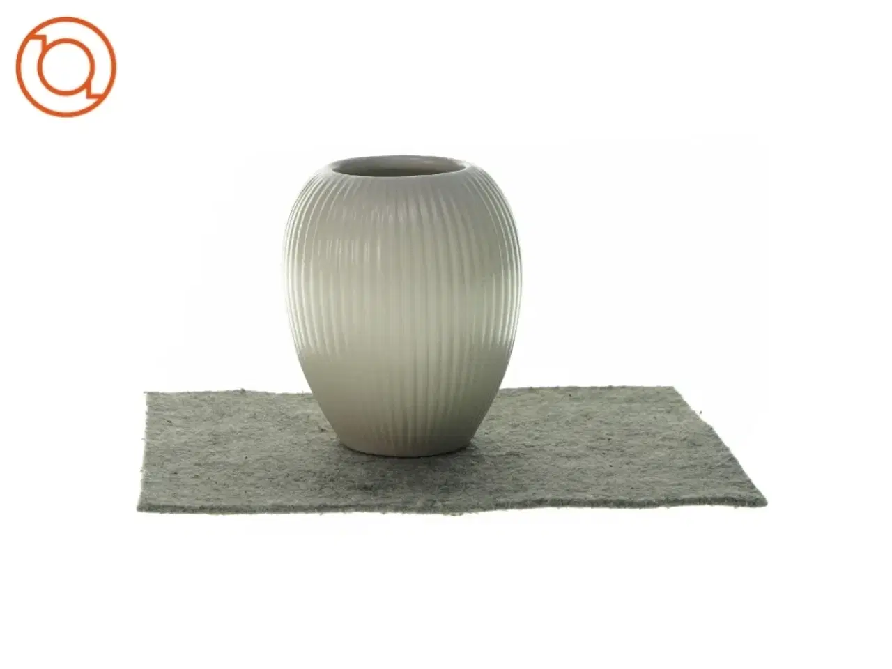 Billede 1 - Vase fra Michael Andersen (str. 13 x 7cm)