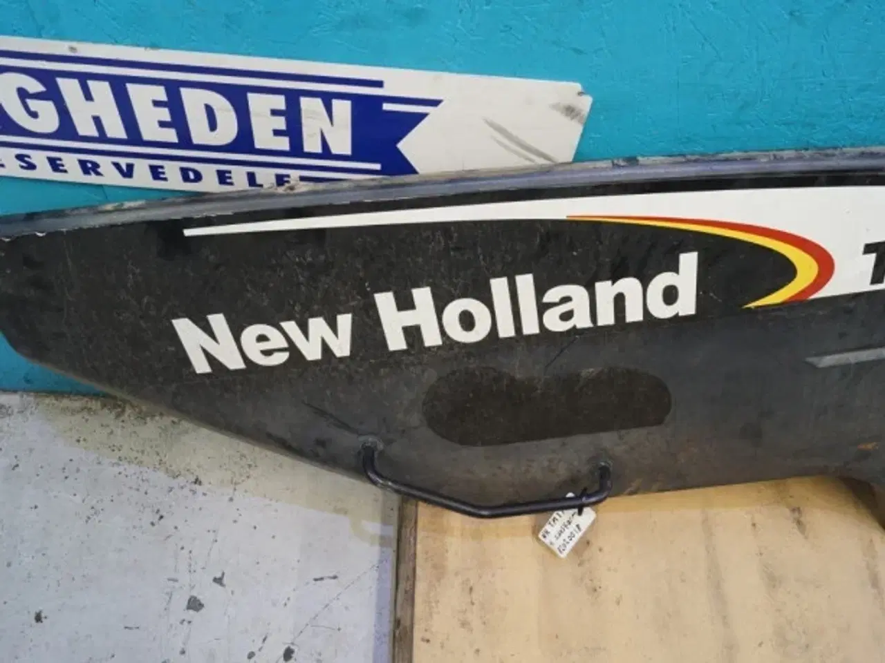 Billede 6 - New Holland TM175 Sideskærm 82020018