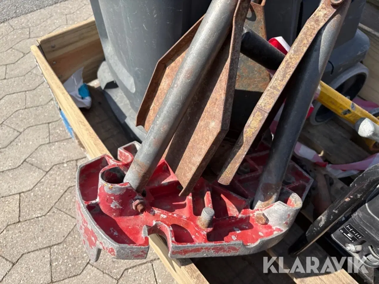 Billede 11 - Støvsuger, generator og vvs bord - 5 dele